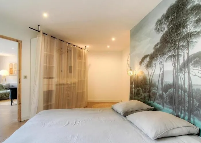 Avec Grande Terrasse דירה