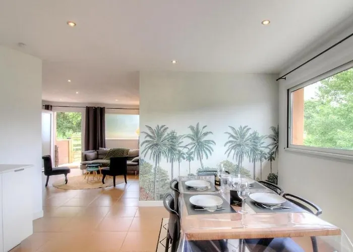 Avec Grande Terrasse *